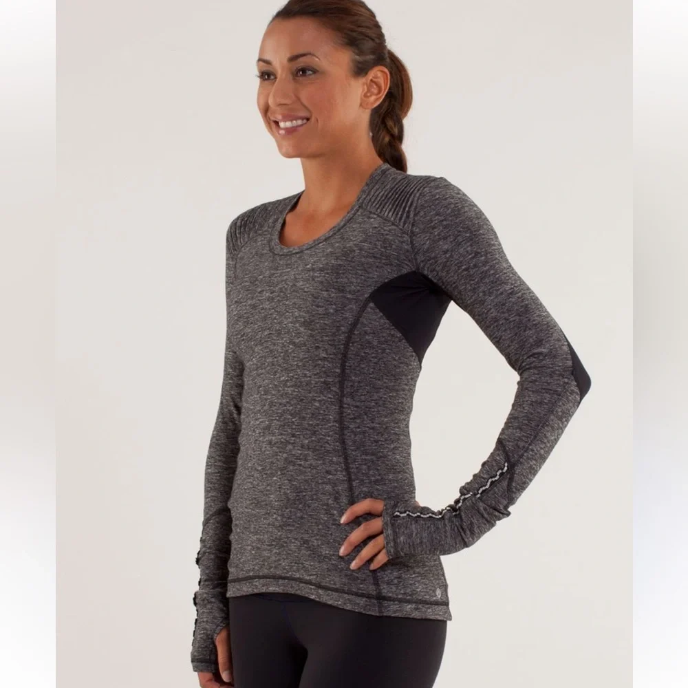 530 Lululemon Star Runner Rulu Long Sleeve Top Gray Black Size 4